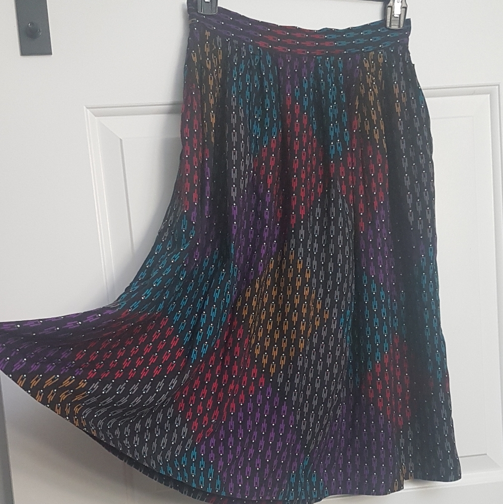 1980's Mod Vibrant Pleated Midi Skirt *Pockets*